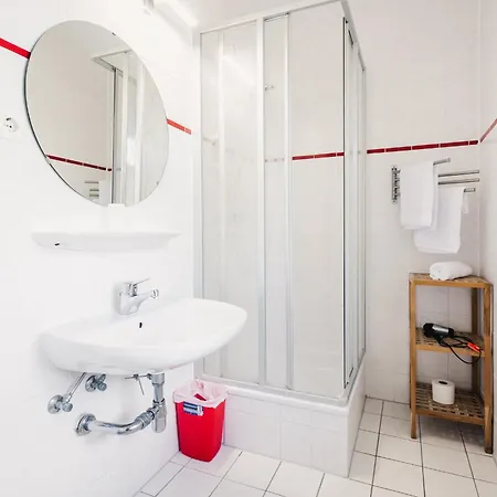 Pension Schwalbenhof 3* Klausdorf (Vorpommern-Rugen)