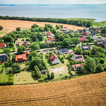 Pension Schwalbenhof 3* Klausdorf (Vorpommern-Rugen)