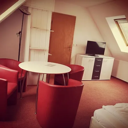 Penzion Schwalbenhof Klausdorf (Vorpommern-Rugen)