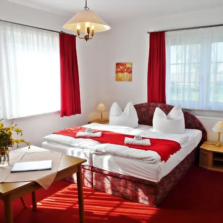 Gæstehus Schwalbenhof 3*