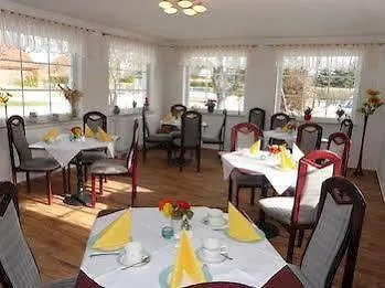 Schwalbenhof Penzion Klausdorf (Vorpommern-Rugen)